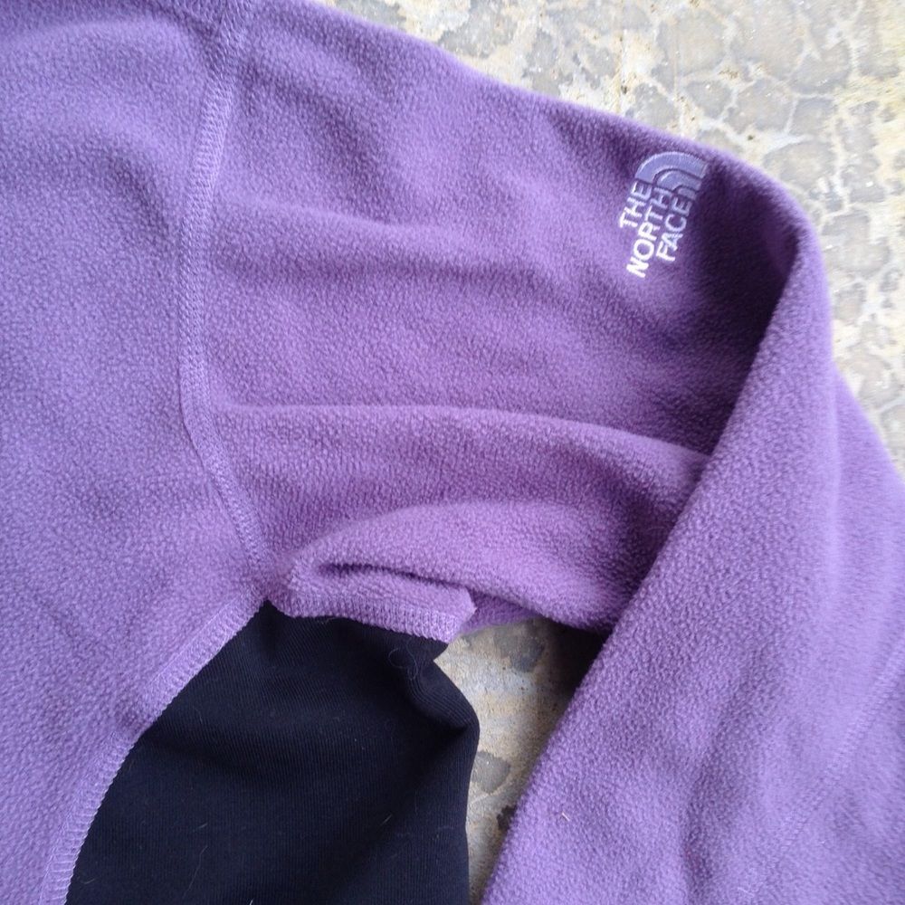 The North Face lightweight fleece 1/4 zip purple M - Picture 4 of 6